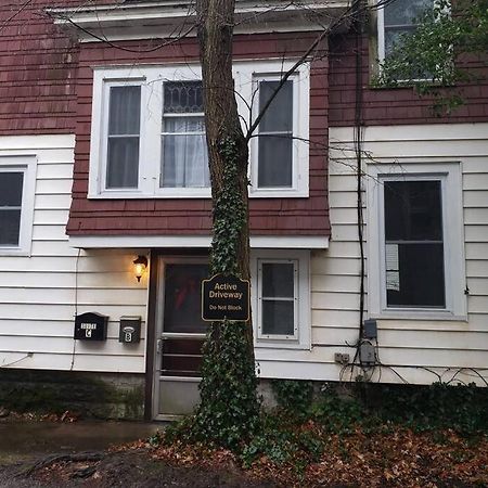 Large Bakery Apartment - Central Downtown Location Fredonia Exteriör bild